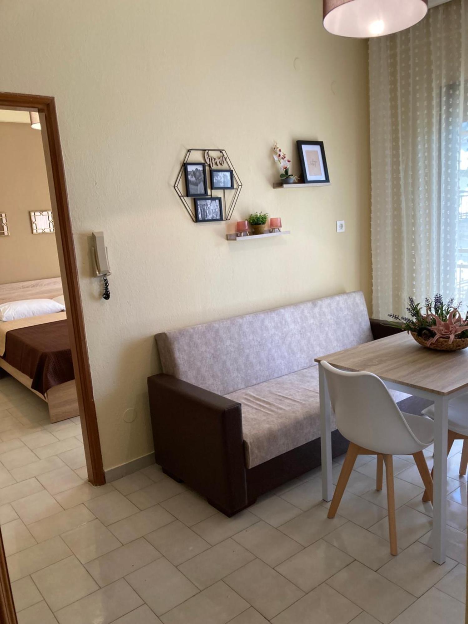 Anna'S Summer House Flogita Exterior photo